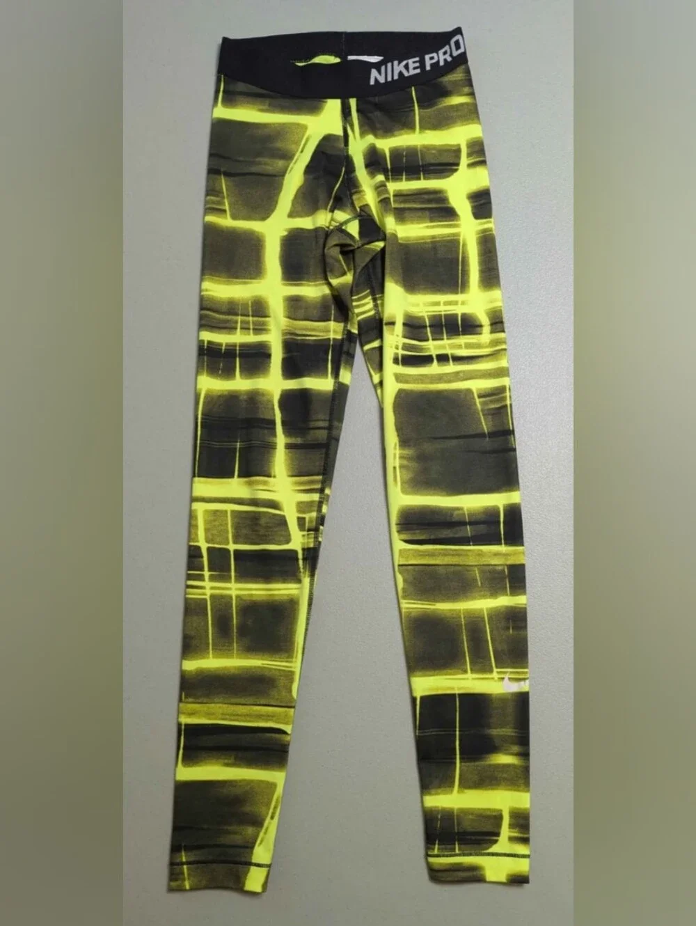 Nike women pro